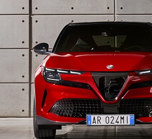 Alfa Romeo выпускает электрический... Junior (обновлено)